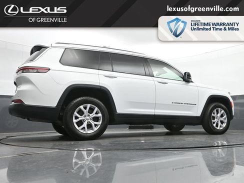 Used 2022 Jeep Grand Cherokee L Limited AWD/4WD image 34