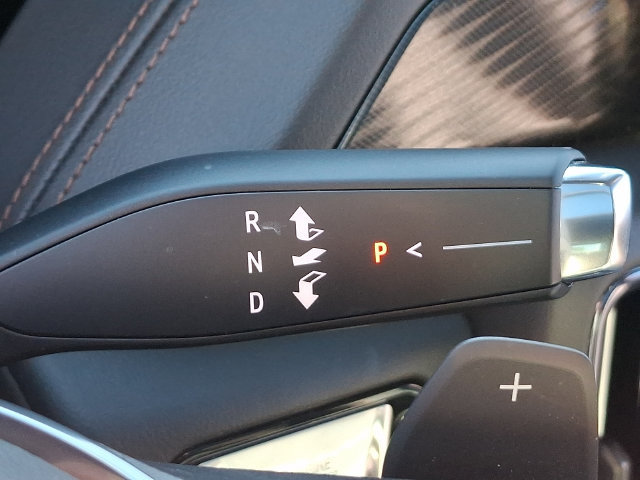 Used 2026 GMC Yukon AT4 AWD/4WD image 11