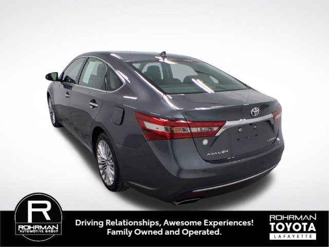 Used 2017 Toyota Avalon Limited w/ Carpet Mat Package FWD image 4