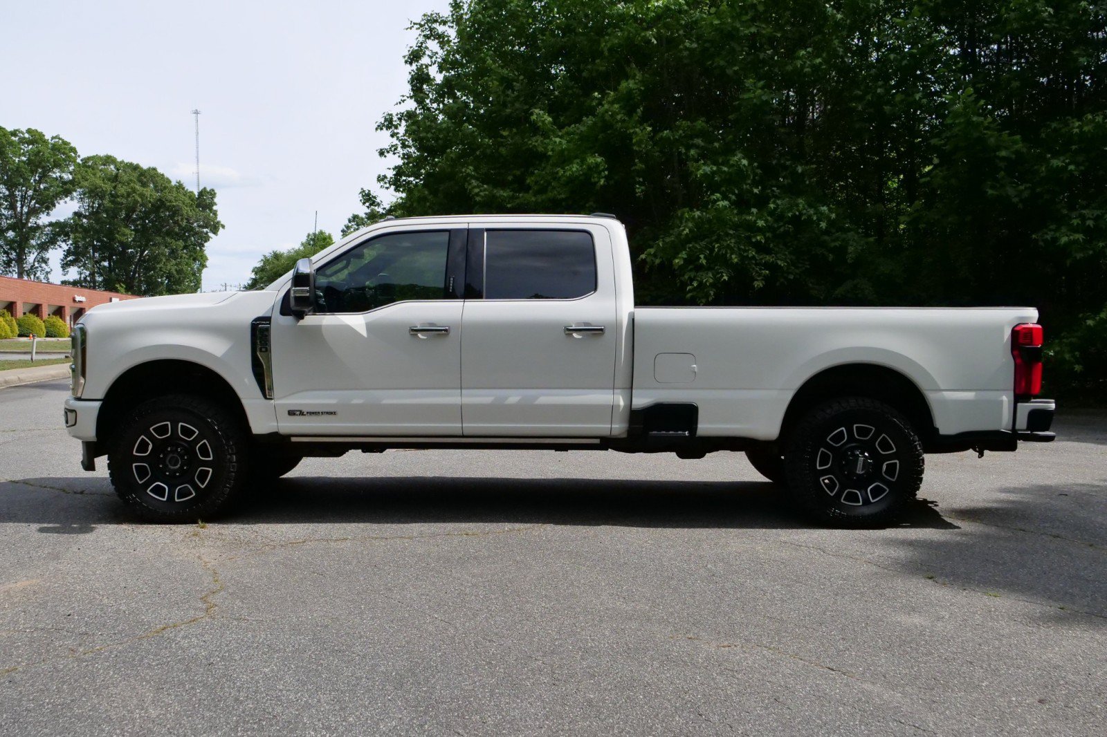 Used 2024 Ford F250 Platinum AWD/4WD image 54