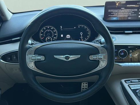 Used 2022 Genesis GV70 2.5T w/ Advanced Package AWD/4WD image 21