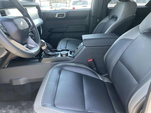 New 2026 Ford Bronco Outer Banks w/ Sasquatch Package AWD/4WD image 19