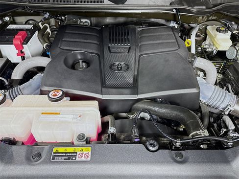 Used 2023 Toyota Tundra SR w/ SR Tow Package image 32