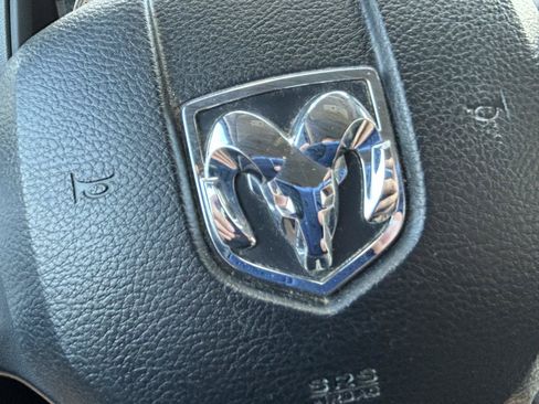 Used 2014 RAM 2500 SLT w/ Luxury Group AWD/4WD image 22