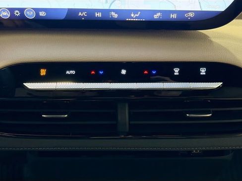 New 2026 Buick Enclave Preferred w/ Power Package image 15