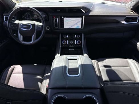 Used 2022 GMC Yukon Denali image 19