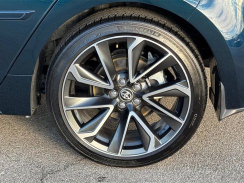 Used 2020 Toyota Corolla XSE image 34