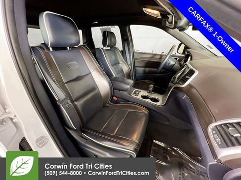 Used 2015 Jeep Grand Cherokee Overland AWD/4WD image 17