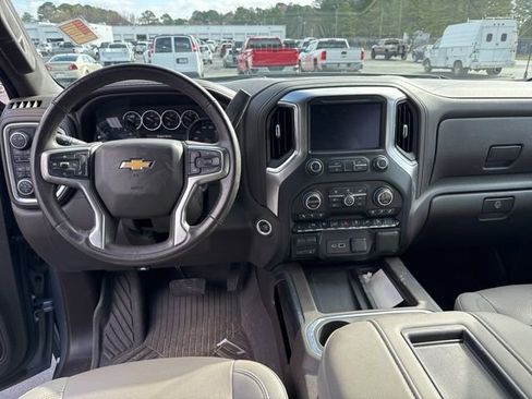 Used 2021 Chevrolet Silverado 1500 LTZ image 11