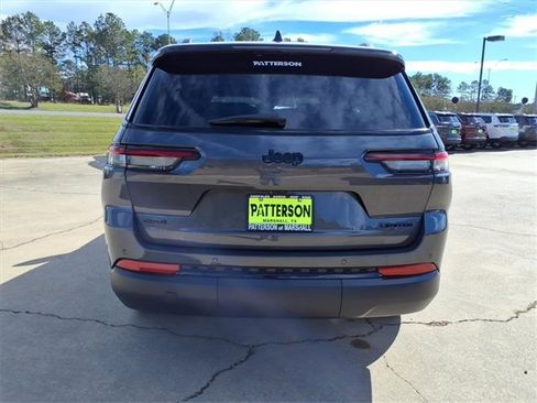 New 2025 Jeep Grand Cherokee L Limited image 3