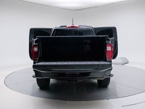 Used 2024 GMC Canyon AT4 w/ Technology Package AWD/4WD image 22