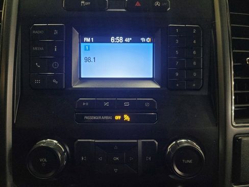 Used 2018 Ford F150 XLT AWD/4WD image 25