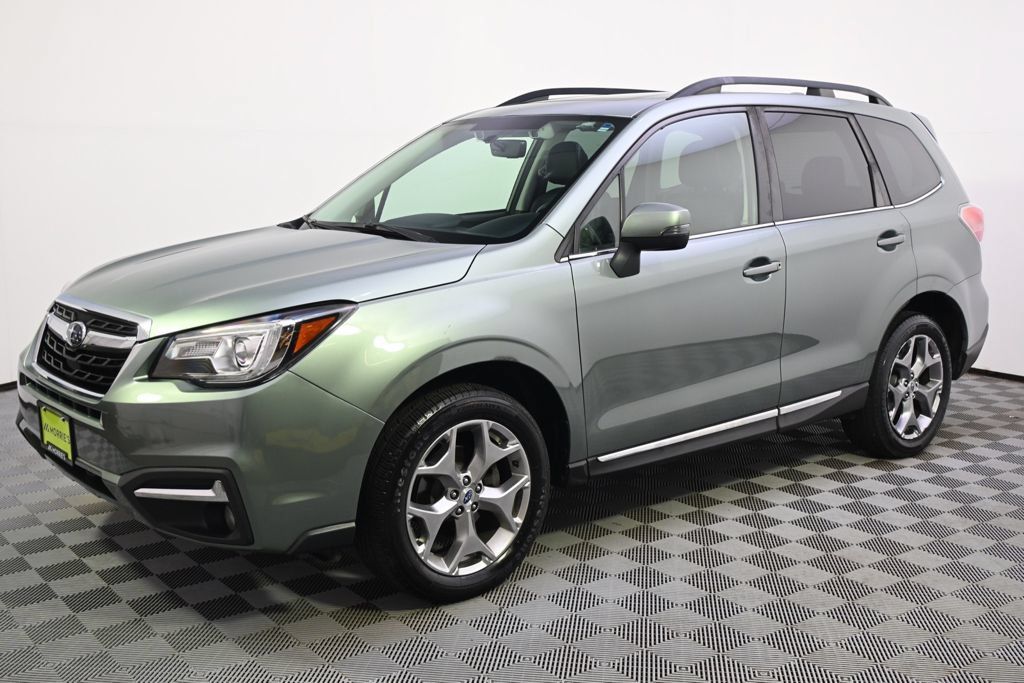 Used 2018 Subaru Forester 2.5i Touring AWD/4WD image 2