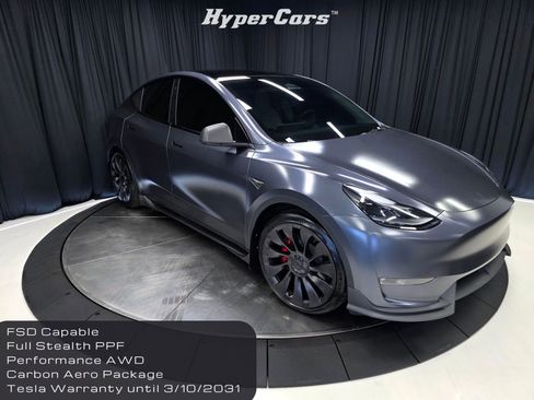 Used 2023 Tesla Model Y Performance AWD/4WD image 1