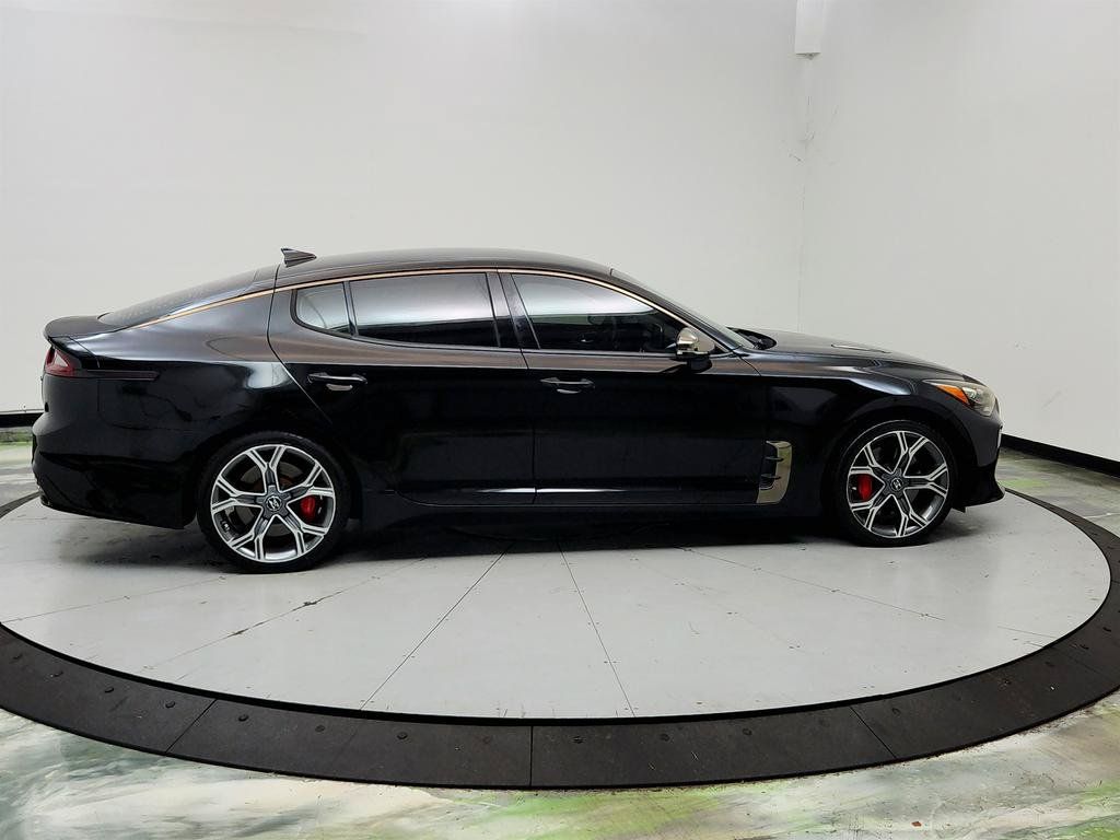 Used 2020 Kia Stinger GT RWD image 4
