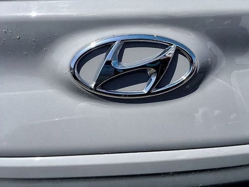 Used 2022 Hyundai Kona SE FWD image 23