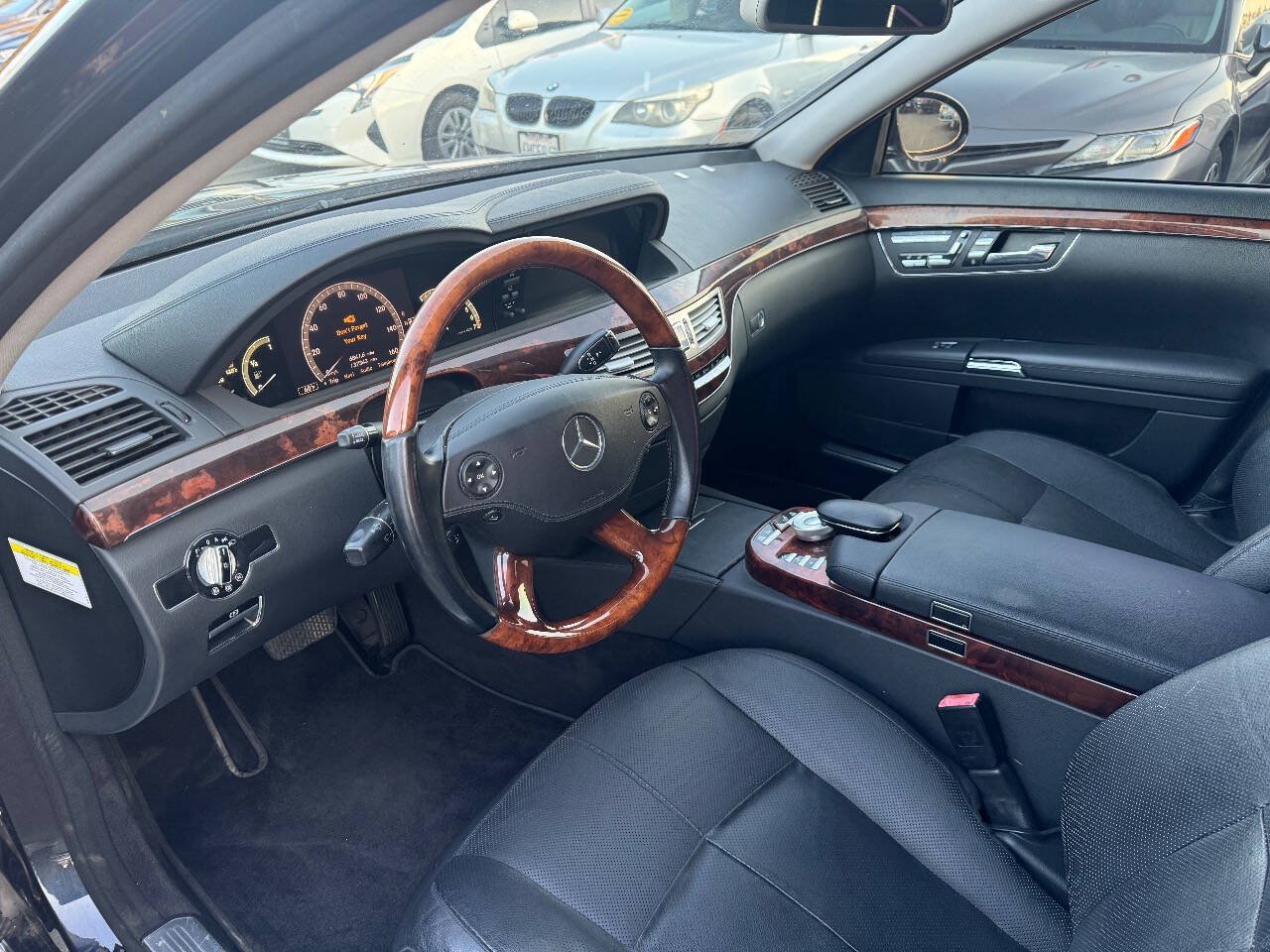 Used 2008 Mercedes-Benz S 550 image 12