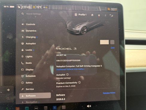 Used 2023 Tesla Model 3 Standard Range image 18