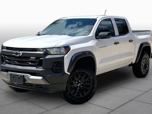Used 2023 Chevrolet Colorado Trail Boss w/ Advanced Trailering Package AWD/4WD image 1