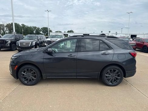 Used 2022 Chevrolet Equinox RS w/ RS Leather Package AWD/4WD image 6