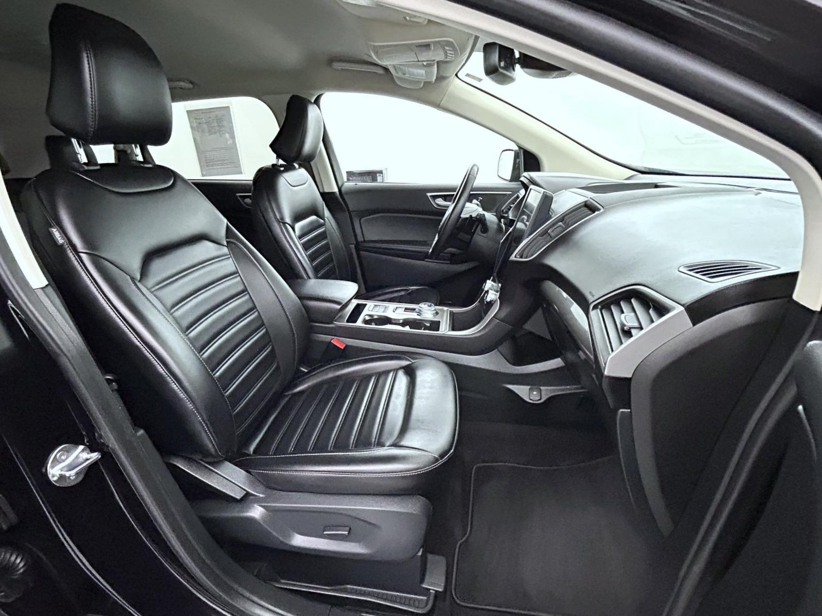 Used 2024 Ford Edge SEL w/ Convenience Package AWD/4WD image 15