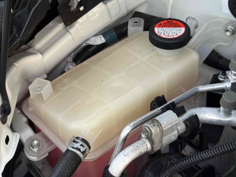 Used 2014 Toyota Prius V Two FWD image 86