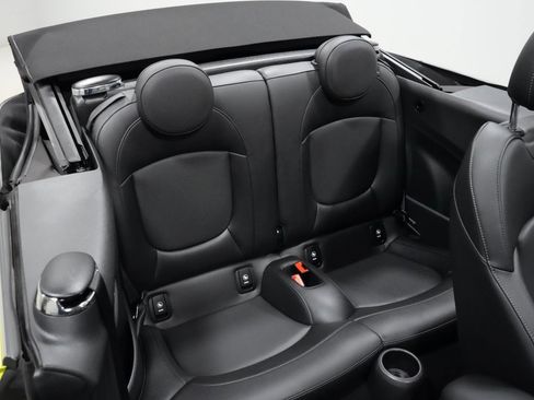 Certified 2024 MINI Cooper S FWD image 9