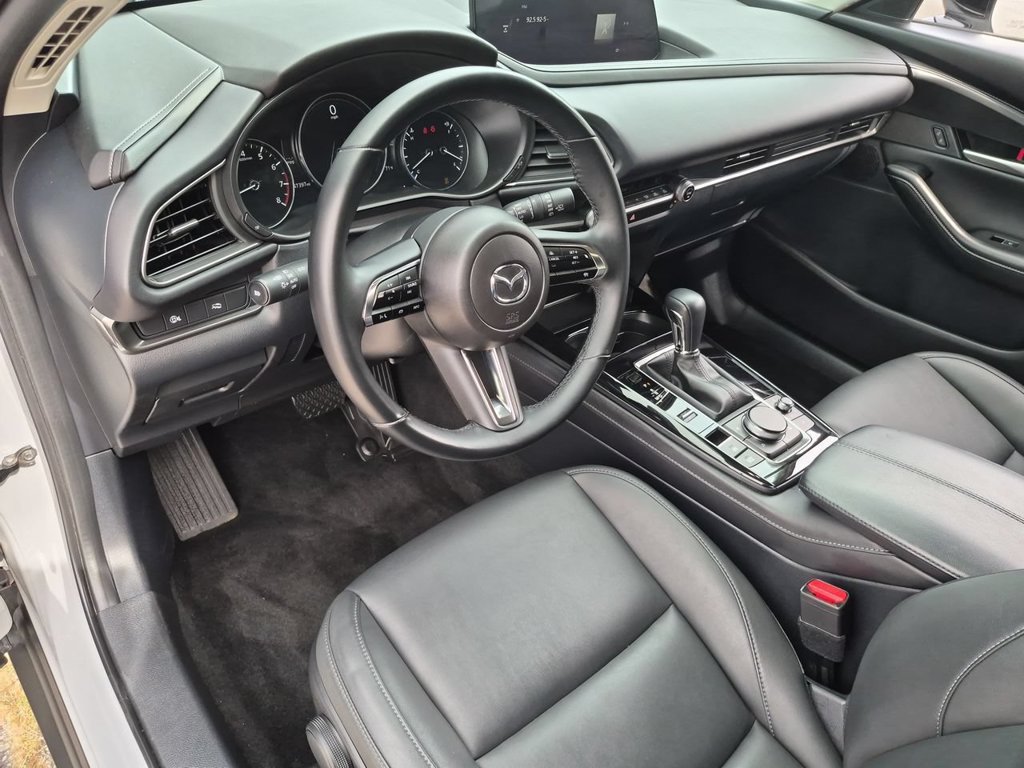 Used 2025 MAZDA CX-30 AWD 2.5 S w/ Select Sport Pkg image 13