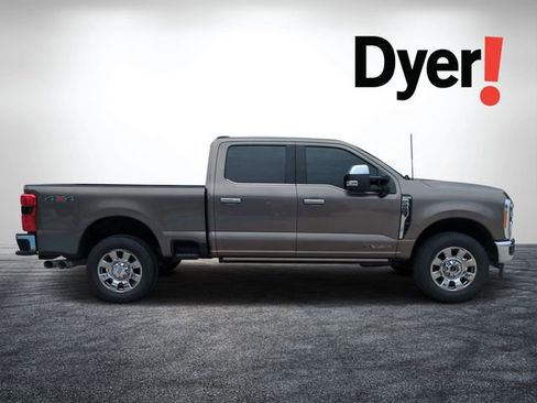 Used 2023 Ford F250 King Ranch w/ Chrome Package AWD/4WD image 2