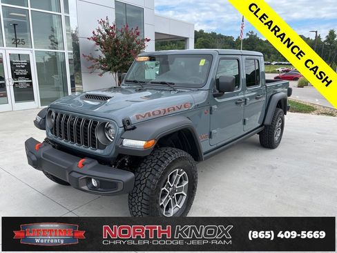 New 2025 Jeep Gladiator Mojave w/ Convenience Group image 1