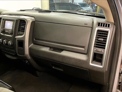 Used 2022 RAM 1500 Classic SLT RWD image 15