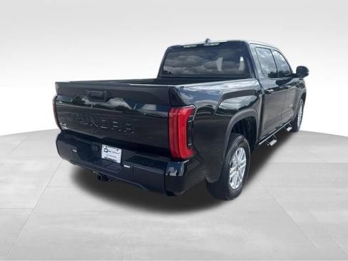 Used 2024 Toyota Tundra SR5 w/ SR5 Convenience Package AWD/4WD image 5