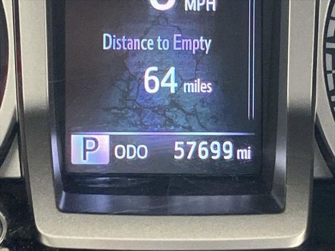 Certified 2022 Toyota Tacoma SR5 w/ Technology Package image 20