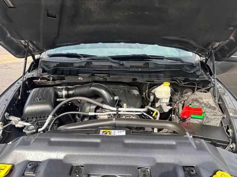 Used 2016 RAM 1500 Express w/ Popular Equipment Group AWD/4WD image 10