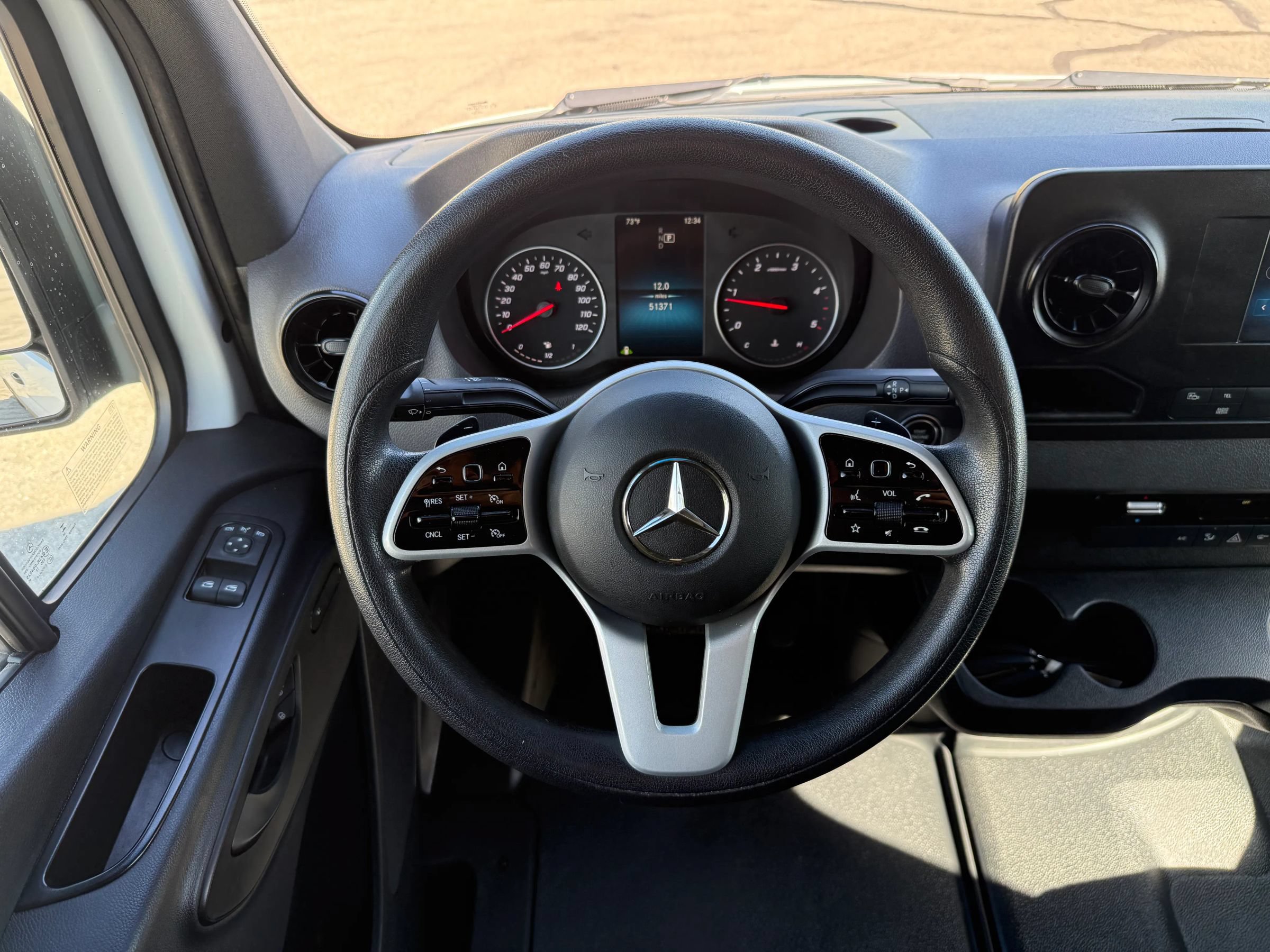 Used 2024 Mercedes-Benz Sprinter 2500 image 15