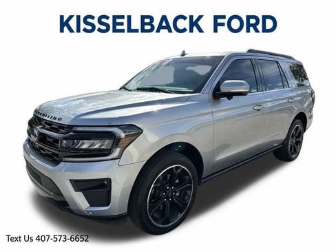 Certified 2022 Ford Expedition Limited image 9