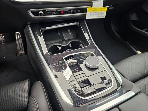 New 2026 BMW X5 xDrive50e w/ M Sport Package image 22