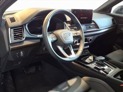 Used 2025 Audi Q5 2.0T Premium Plus w/ Premium Plus Package image 9