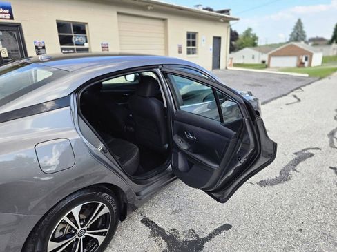 Used 2021 Nissan Sentra SV FWD image 16