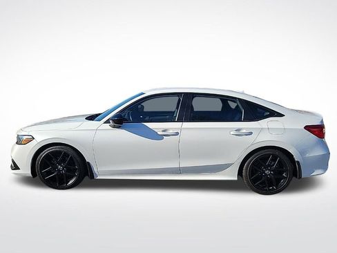 Used 2024 Honda Civic Sport image 2