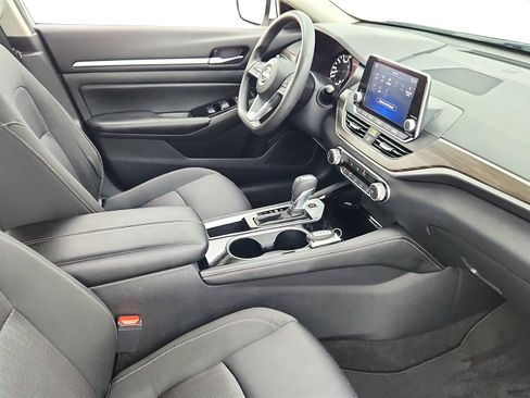 Used 2023 Nissan Altima 2.5 SV image 34