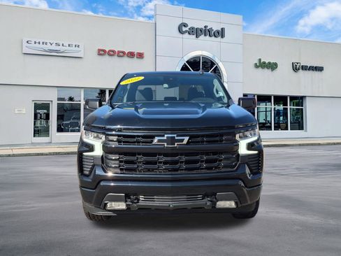 Used 2022 Chevrolet Silverado 1500 RST AWD/4WD image 8