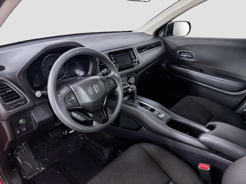 Used 2018 Honda HR-V LX image 10