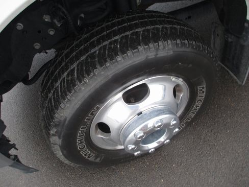 Used 2023 Ford F350 Lariat w/ Lariat Ultimate Package image 13