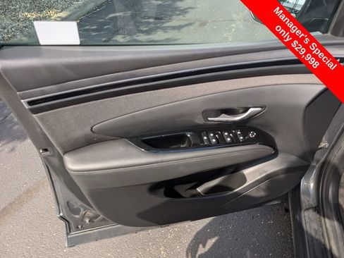 Certified 2024 Hyundai Tucson Limited AWD/4WD image 15