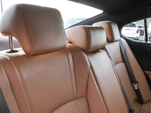 Used 2020 Lexus ES 300h w/ Luxury Package image 33