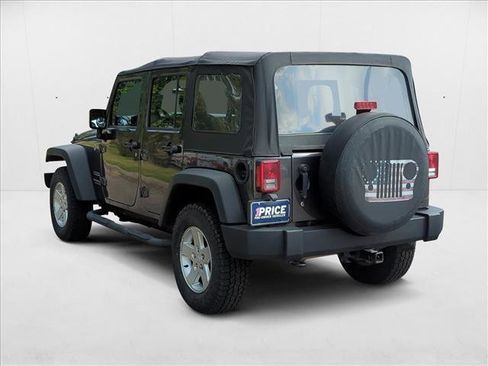 Used 2017 Jeep Wrangler Unlimited Sport image 7