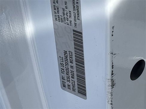 Used 2025 RAM ProMaster 2500 w/ Convenience Group image 30