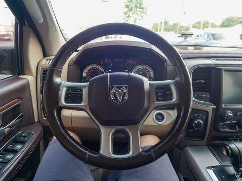Used 2013 RAM 1500 Laramie w/ Convenience Group AWD/4WD image 24