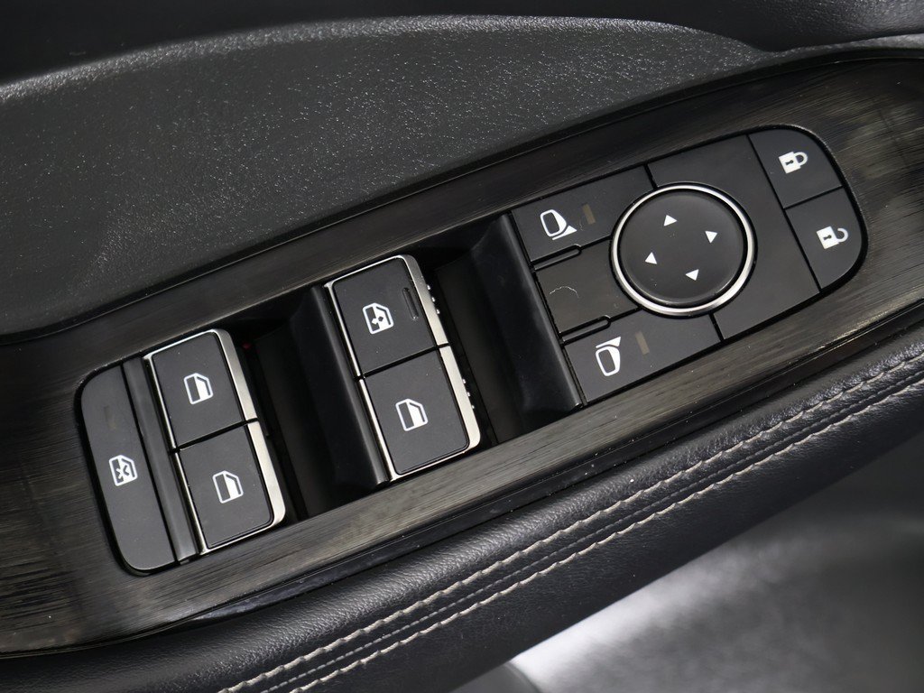 Used 2023 Nissan Rogue SL w/ SL Premium Package FWD image 42